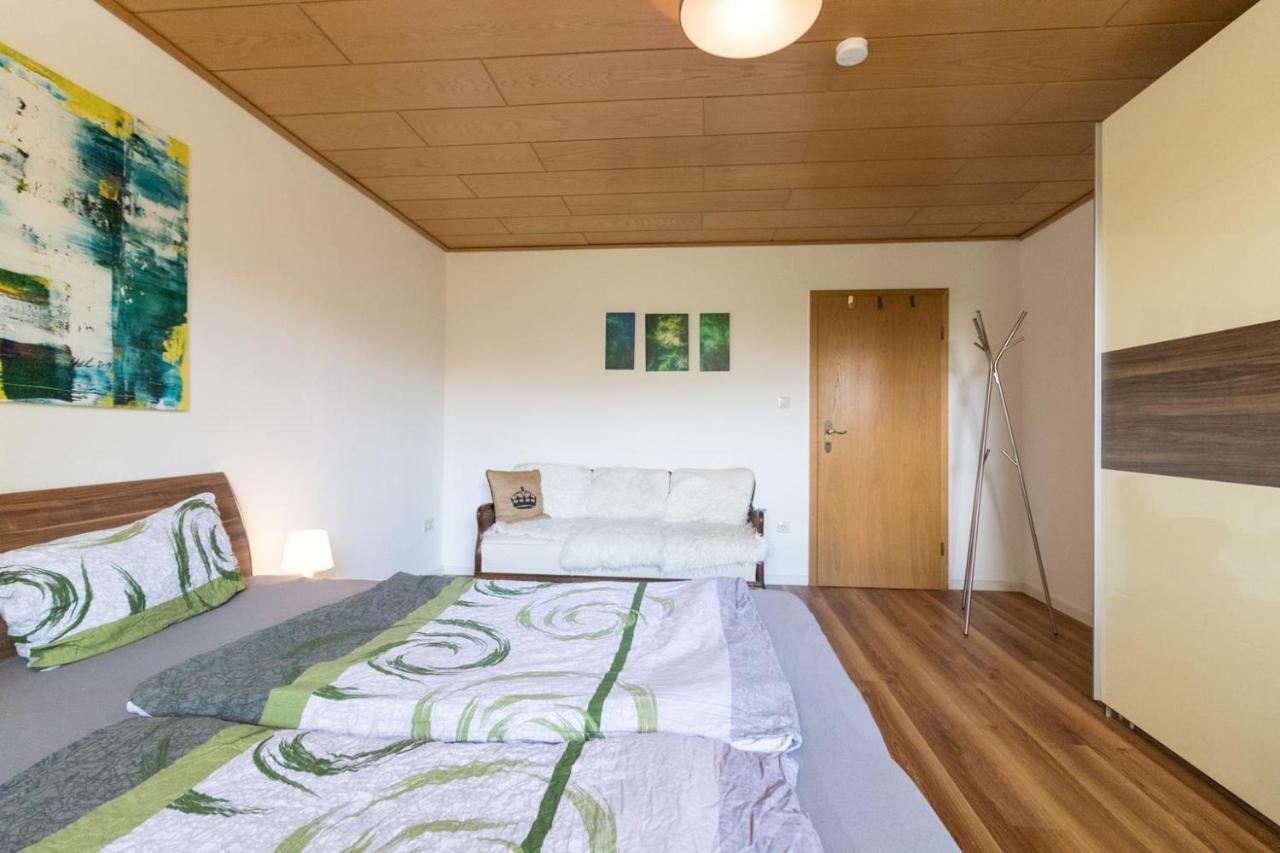 Wörrstadt Villa-Doerr 100 M² + 1500M² Garten מראה חיצוני תמונה